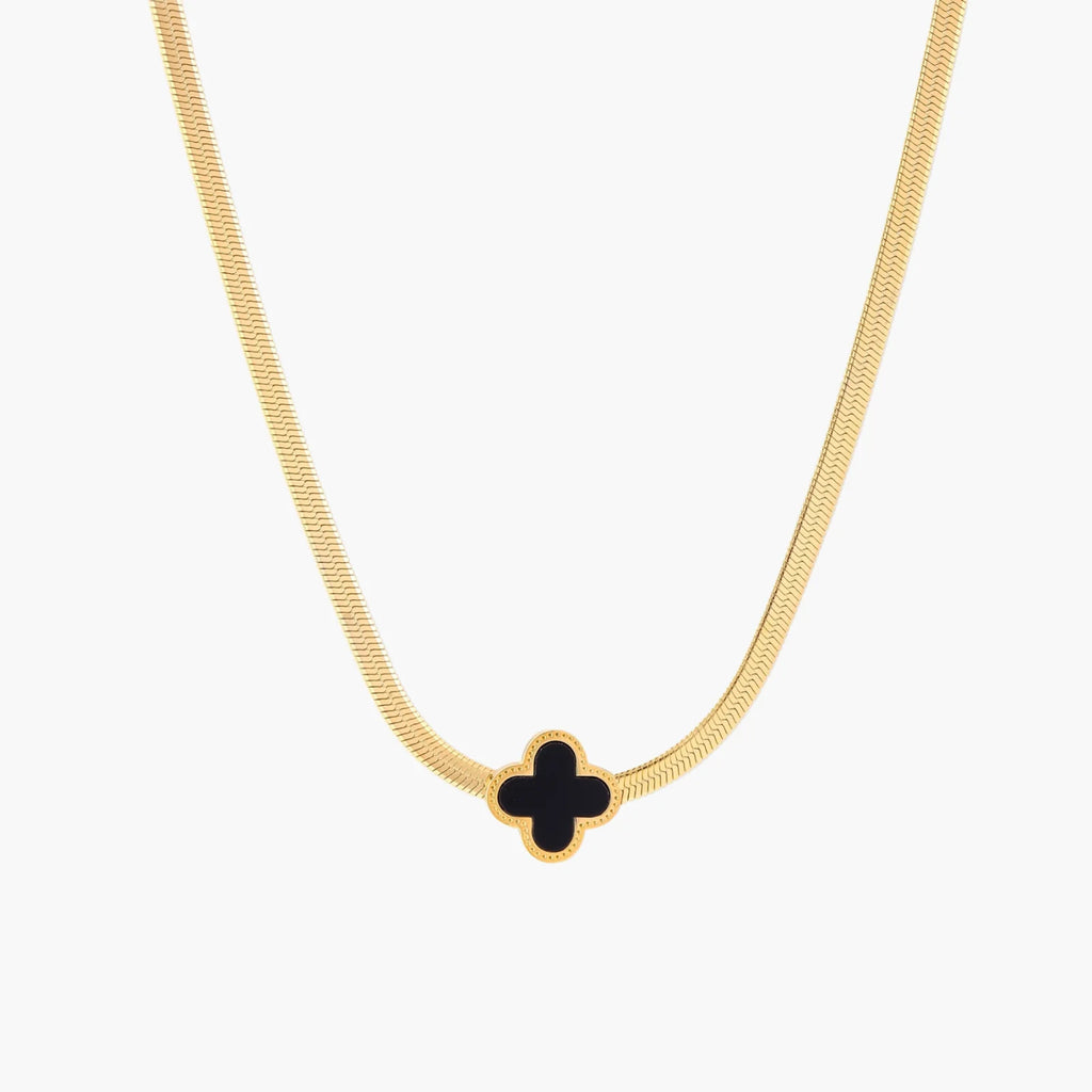 Lucky Quatrefoil Pendant 18K Gold Stainless Steel Necklace