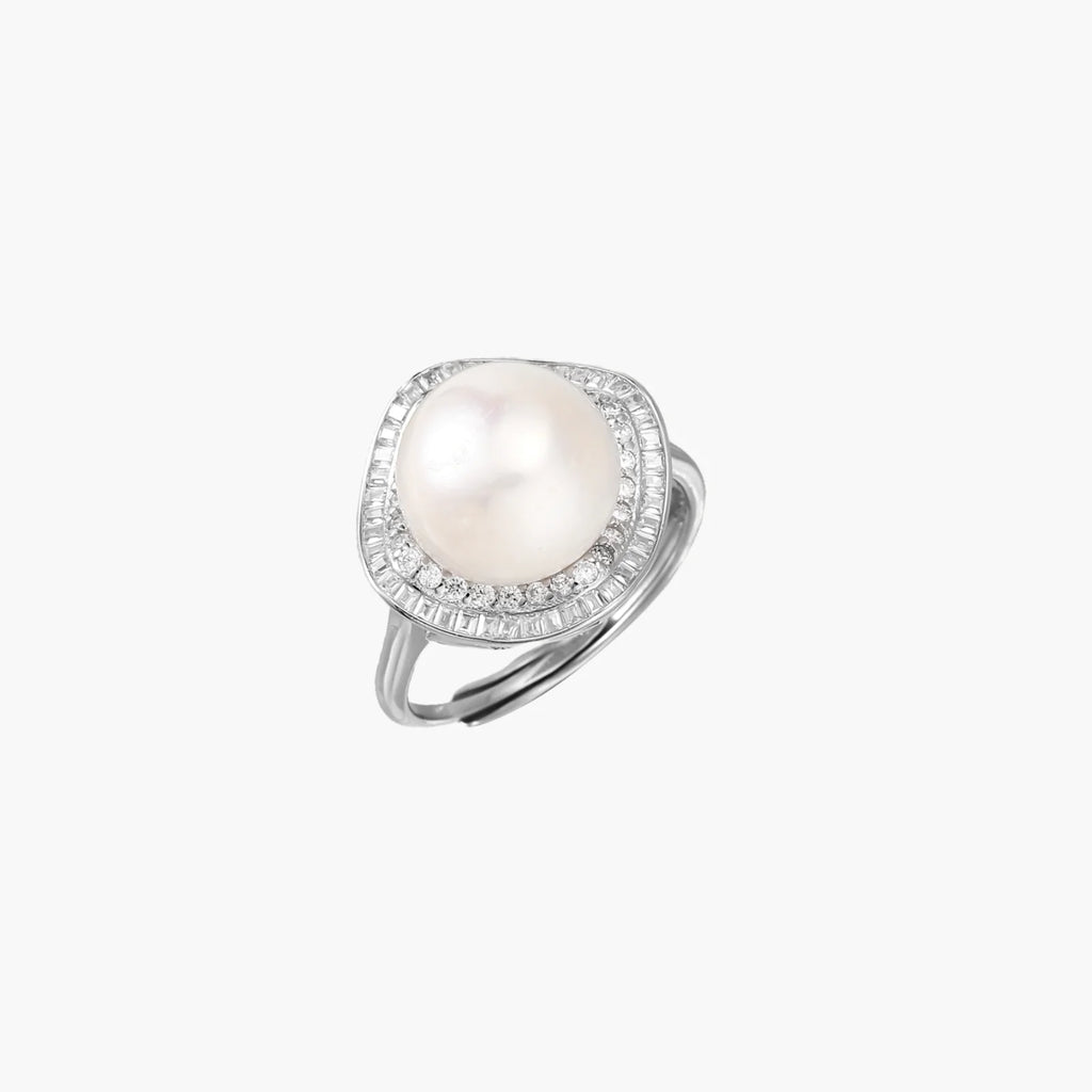 Pearl Halo Dreams Ring