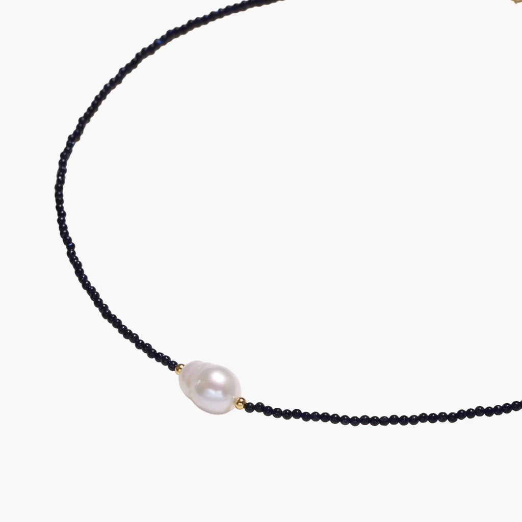 Luminous Midnight Pearl Hawaii Choker Necklace