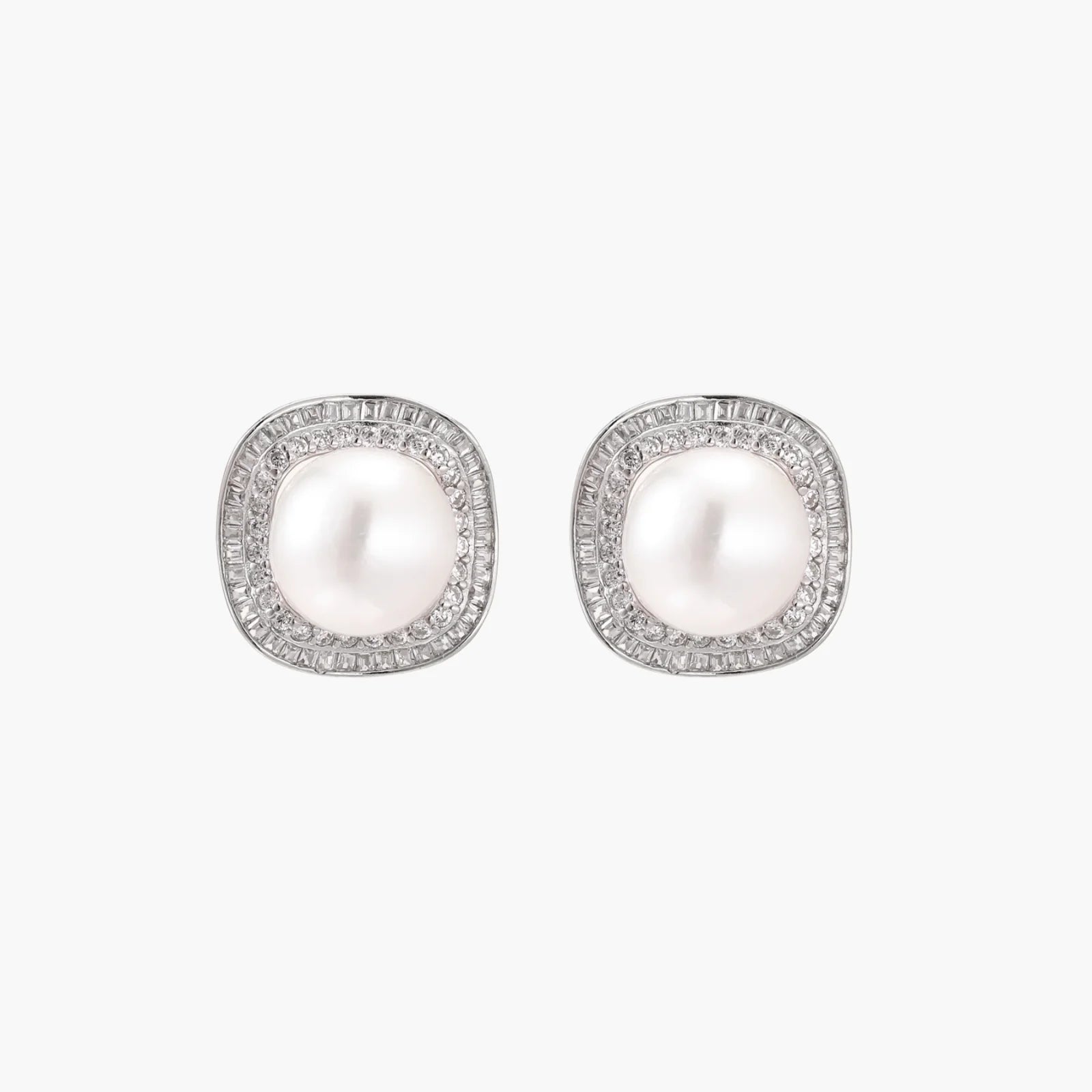Genuine Freshwater Pearl Halo Sterling Silver 925e Studs