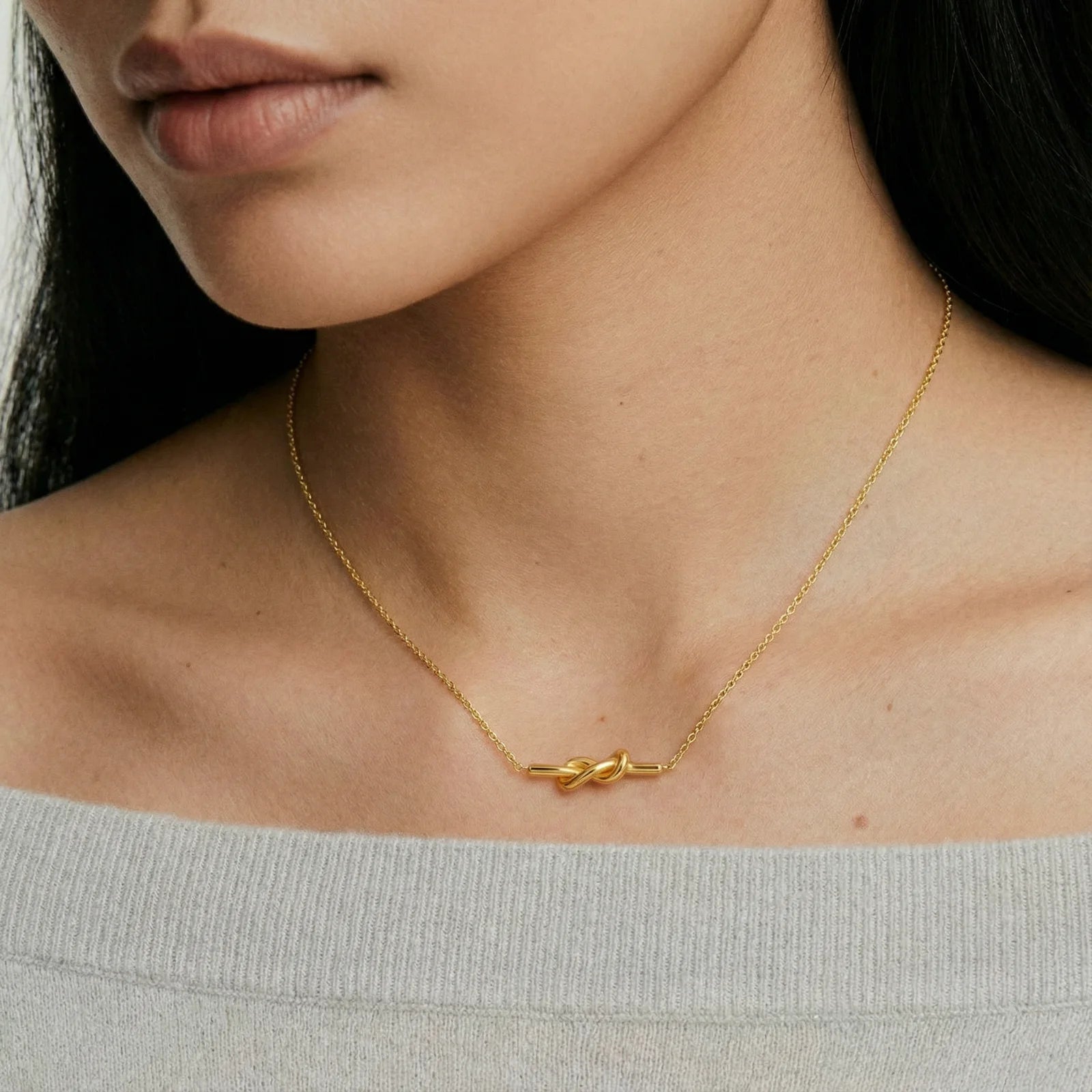 18K Gold Infinity Knot Necklace